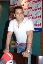 Salman Khan at Deeds event in Amara on 31st July 2009 (7).JPG