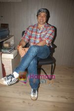 Sunny Deol speaks to media in Sunny Super Sound on 5th Aug 2009.JPG
