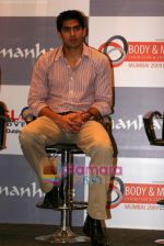 Vijendra Singh at Body Mind exhibition in Grand Hyatt on 5th Aug 2009 (3).JPG