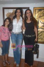 Pooja Bedi at Ohm art exhibition in Juhu on 6th Aug 2009 (4).JPG