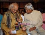 Pandit Jasraj, Abdul Kalam at musicians forum in Bandra Kurla Complex, Mumbai on 9th Aug 2009 (14).jpg