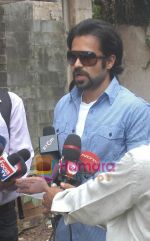 Emraan Hashmi clarifies on bandra flat issue in Andheri, Mumbai on 11th Aug 2009.JPG