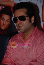 Fardeen Khan sell the tickets to promote the film in Galaxy, Bandra on 17th Aug 2009 (5).JPG