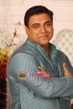 Ram Kapoor in the Serial Basera on NDTV Imagine(4).JPG