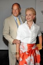 Oscar de la Renta, Carolina Herrera at the NY Premiere of THE SEPTEMBER ISSUE in The Museum of Modern Art on 19th August 2009.jpg