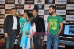 Ranbir Kapoor, Konkana Sen Sharma, Karan Johar at Wake Up Sid press meet in Taj Land_s End on 19th Aug 2009 (4).JPG