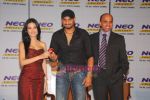 Amrita Rao, Harbhajan Singh announce Neo Cricket season in Taj Land_s End, Mumbai on 25th Aug 2009 (7).JPG