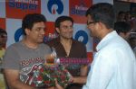 Arbaaz Khan promote Kisaan at Reliance store in Kandivli, Mumbai on 26th Aug 2009 (12).JPG