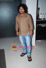Kailash Kher at Sonal Sehgal_s bash in Puro, Bandra on 26th Aug 2009 (12).JPG