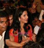 Katrina Kaif seeks ganesha blessings in Girgaum, Mumbai on 26th Aug 2009 (7).JPG