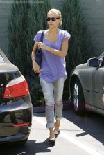 Jessica Alba out running errands in Santa Monica, Los Angeles, California on 27th August 2009 - IANS-WENN (1).jpg