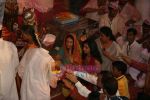 Amrita Rao, Shreya Ghoshal seeks blessings from Lalbaug Ka Raja Ganpati on 30th Aug 2009 (11).jpg