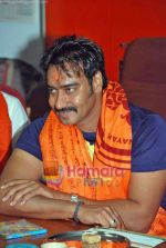 Ajay Devgan at the Audio Release of All The Best in Siddhivinayak Temple on 6th Sep 2009 (9).jpg