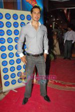 Dino Morea at the launch of Crepe Station in Fort on 10th Sep 2009 (12).JPG