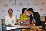 Jacqueline Fernandes, Ritesh Deshmukh, Sujoy Ghosh at the First look launch of Aladin in Taj Land_s End on 16th Sep 2009 (29).jpg