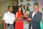 Neha Dhupia launches Signature T20 Club Golf 2009 in Taj on 16th Sep 2009 (26).JPG