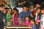 Salman Khan at Inorbit Mall in Malad on 16th Sep 2009 (22).JPG
