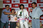 Sonu Nigam to endorse Big FM chillax music in Marimba, Mumbai on 16th Sep 2009 (11).JPG