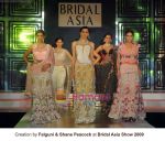 at Bridal Asia Fashion Celebration in Hyatt Regency, New Delhi on 16th Sep 2009 (24).jpg