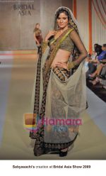 at Bridal Asia Fashion Celebration in Hyatt Regency, New Delhi on 18th Sep 2009 (48).jpg