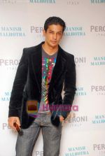 Muzamil Ibrahim at Manish Malhotra_s Bash in Lakme Fashion Week Day 2 on 19th Sep 2009 (8).JPG