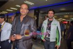 Ashutosh Gowariker, Harman Baweja return after What_s Your Raashee Toronto premiere in Mumbai Airport on 21st Sep 2009 (5).JPG