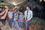 Harman Baweja return after What_s Your Raashee Toronto premiere in Mumbai Airport on 21st Sep 2009 (5).JPG