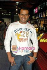 Siddharth Kannan at Fast Forward film premiere  in Fame on 23rd Sep 2009 (51).JPG