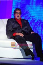 Amitabh Bachchan at the preess meet of Bigg Boss Season 3 on COLORS in Taj Land_s End on 29th Sep 2009 (11).JPG