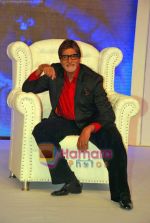 Amitabh Bachchan at the preess meet of Bigg Boss Season 3 on COLORS in Taj Land_s End on 29th Sep 2009 (6).JPG