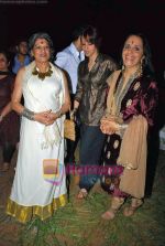 Dolly Thakore, Ishita Arun, Ila Arun at Aamir Raza Hussain play on 3rd Oct 2009 (5).JPG