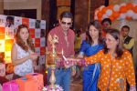 Zayed Khan at the launch of Light of Light NGO in Phoenix Mall on 10th Oct 2009 (12).JPG