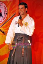 Akshay Kumar honoured with a Katana and a sixth degree Black Belt in Kuyukai Gojuryu Karate in Novotel on 12th Oct 2009 (23).JPG