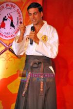 Akshay Kumar honoured with a Katana and a sixth degree Black Belt in Kuyukai Gojuryu Karate in Novotel on 12th Oct 2009 (28).JPG