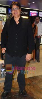 Director Vashu BHaganani at the Launch of Living Liquidz in Tata Star Bazaar on 12th Oct 2009.jpg