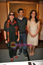 Shabana Azmi, Manish Malhotra, Anita Dongre judge Best Designer contest in The Leela, Mumbai on 20th Oct 2009 (5).JPG