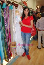 at the  Showcase of Asif Merchant and Sajeeda Virji_s bridal collection in Bandra on 23rd Oct 2009 (13).JPG
