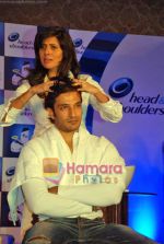 at the launch of New Head N Shoulders Scalp Massage Cream in Mumbai on 29th Oct 2009 (51).JPG