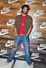  at Nike Sportswear Launch in Vie Lounge, Mumbai on 6th Nov 2009 (65).JPG