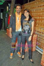 Anusha Dandekar, Ranvijay Singh at Nike Sportswear Launch in Vie Lounge, Mumbai on 6th Nov 2009 (2).JPG