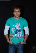 Emraan Hashmi at Tum Mile promotional event on Children_s day in Phoneix Mill on 14th Nov 2009 (6).JPG