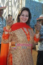 Kiran Bawa at shilpa Shetty_s Sangeet and Mehndi Ceremony in Bawa villa, Khandala, Mumbai on 21st Nov 2009 (4).JPG