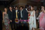 Shahrukh Khan, Gauri Khan, Hrithik Roshan, Suzanne Roshan at Shilpa Shetty and Raj Kundra_s wedding reception in Mumbai on 24th Nov 2009 (2).JPG