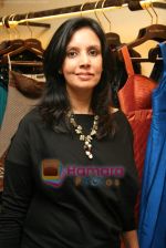 at Varsha Bhawnani_s store launch in Khar on 25th Nov 2009 (54).JPG