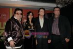 Bappi Lahiri meets Hollywood Music Promoters in Le Meridien, Mumbai on 27th Nov 2009 (5).JPG