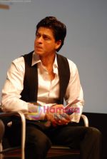 Shahrukh Khan inaugurates Photo Exhibition Earth From Above in Mumbai on 1st Dec 2009 (23).JPG