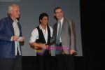 Shahrukh Khan inaugurates Photo Exhibition Earth From Above in Mumbai on 1st Dec 2009 (33).JPG