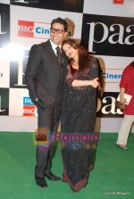 Abhishek Bachchan, Aishwarya Rai Bachchan at Paa premiere in Mumbai on 3rd Dec 2009 (4).JPG