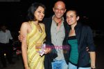 at Tony and Deeya Singh_s bash for serial Choti Bahu in D Ultimate Club on 4th Dec 2009 (18).JPG