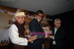 Amitabh Bachchan recieves Asian Culture Award in Fun Republic, Mumbai on 7th Dec 2009 (15).JPG